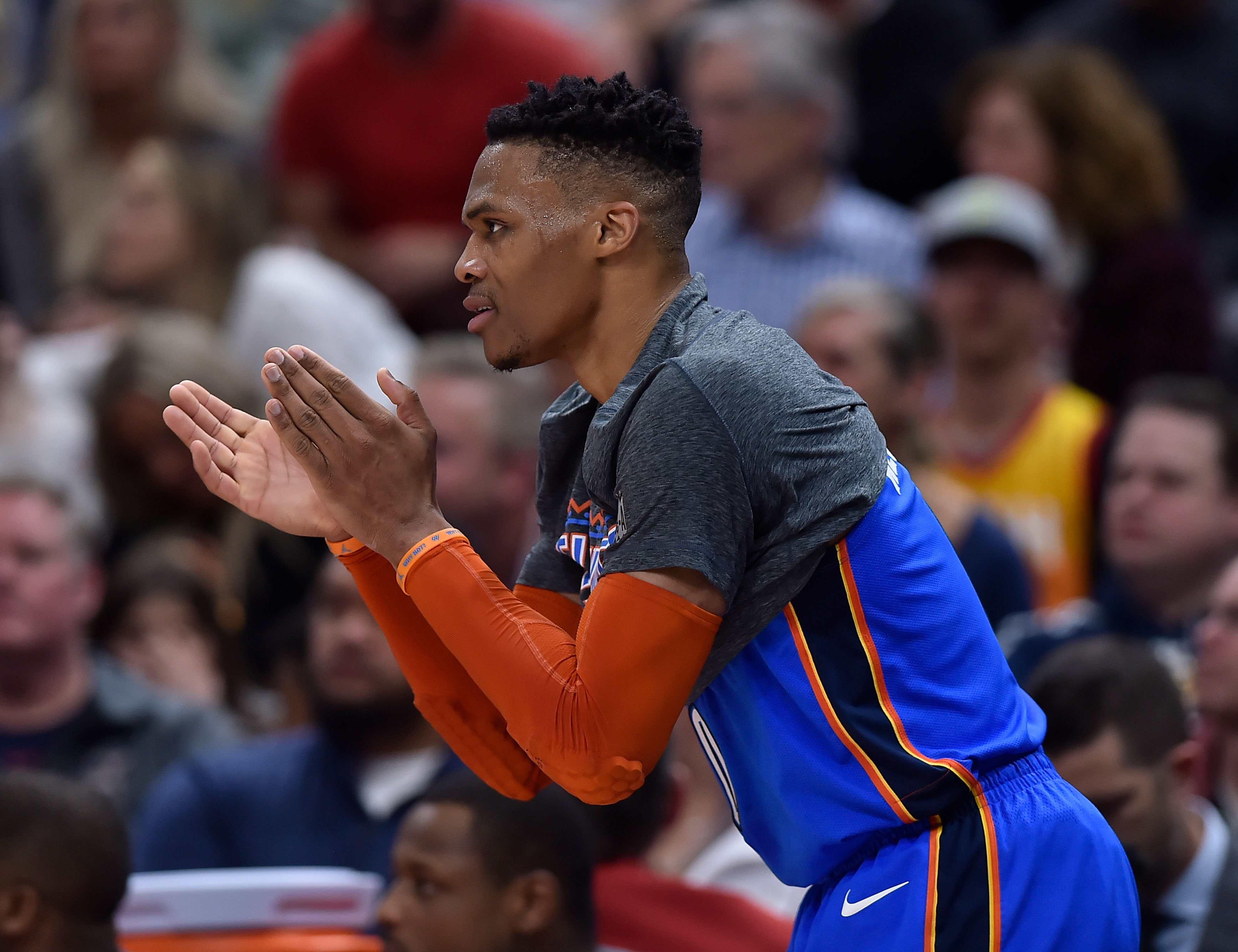 中具备更大 中具备更大